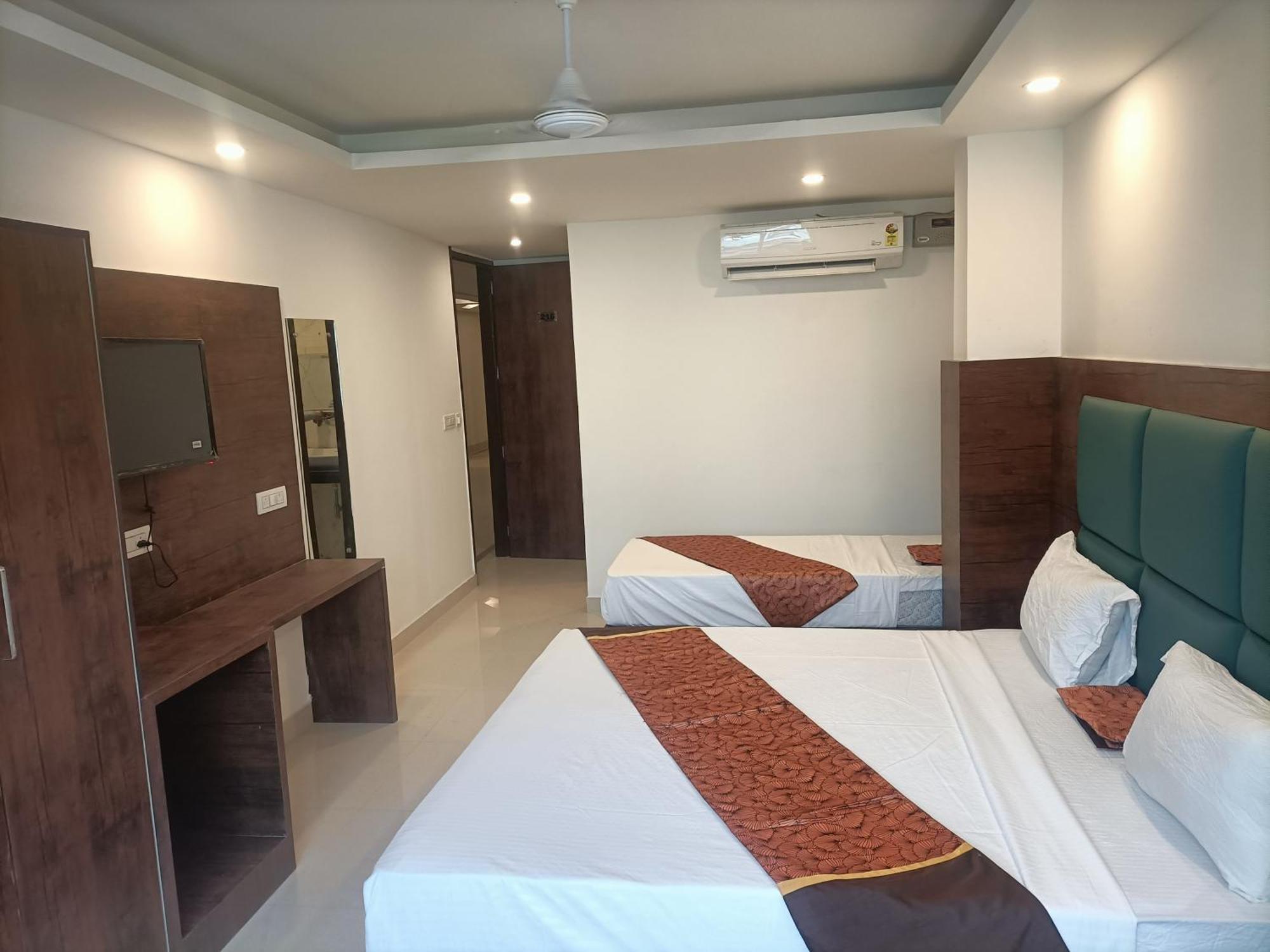 Maison d'hôtes Mount Near Igi Airport Delhi 4*