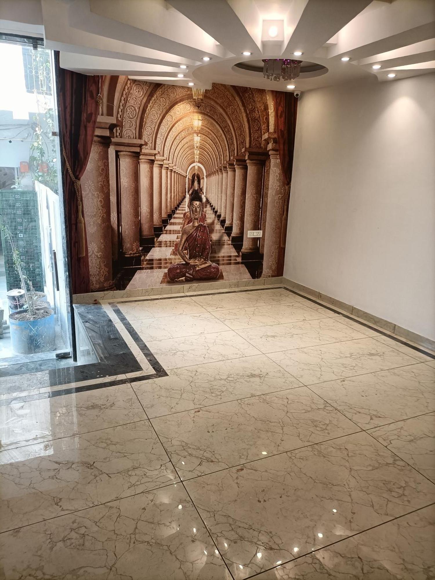 Mount Near Igi Airport Delhi 4*