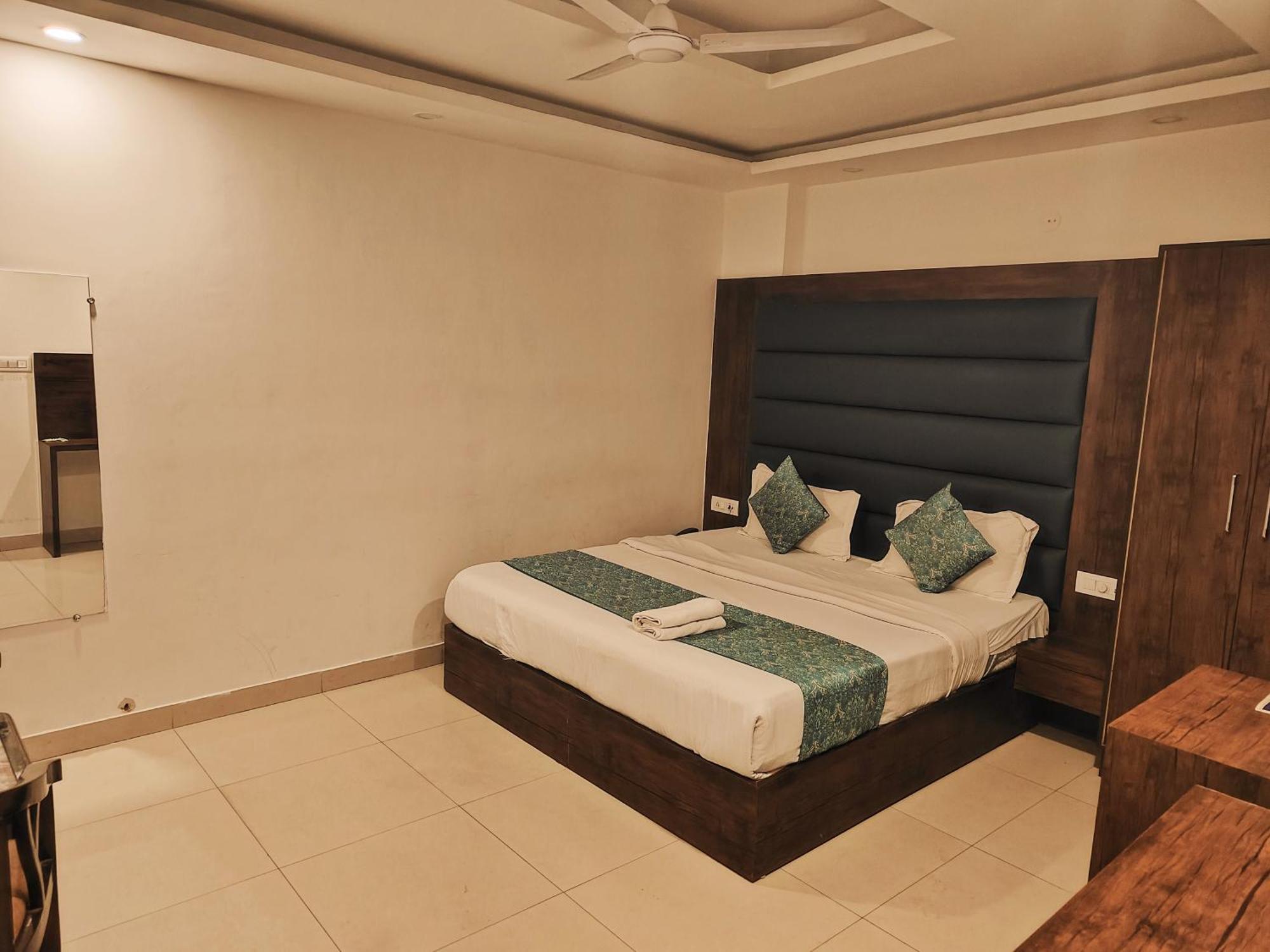 Mount Near Igi Airport Delhi Maison d'hôtes 4*