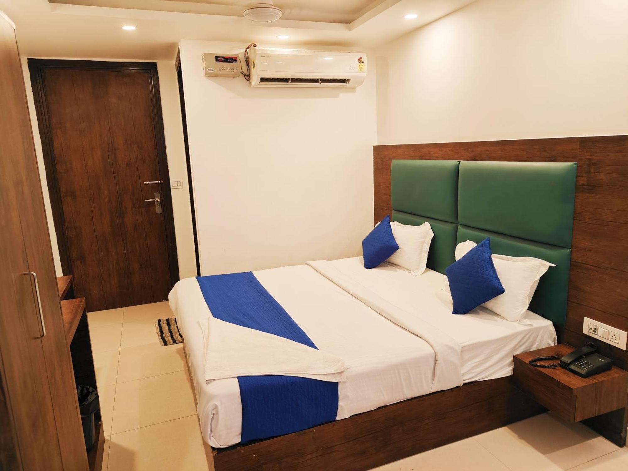 Maison d'hôtes Mount Near Igi Airport Delhi 4*
